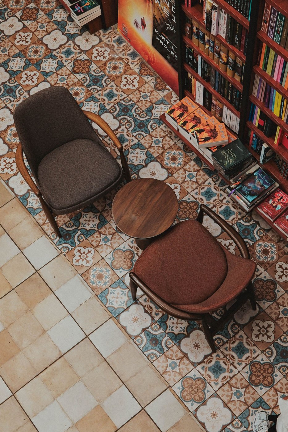 Cozy Reading Corner with Vintage Armchairs